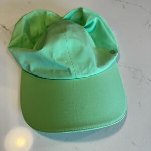 Lululemon Green Running/Sun Hat